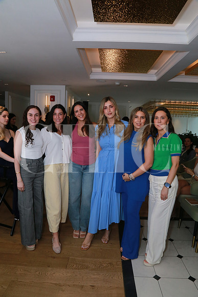 Elia González, Lily Toussaint, Juliana Valdés, Daniela Garza, María Domene y Estefy Elizondo (2)