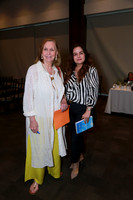 Ana Cristina Riojas y Dora Alicia Monge (2)