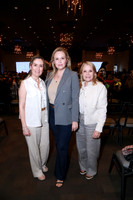 Catalina Elizondo de Escobedo, Gaby Valdés de Arebalo y Cristy Valdés de Garza