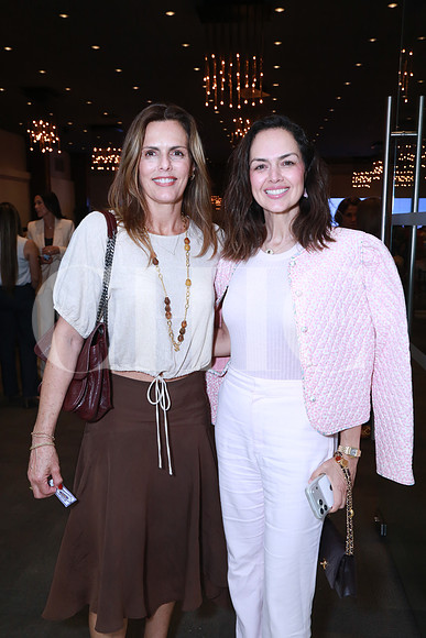 Rosa María Oliver de Blanco y Marly De La Garza