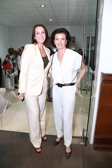 Sofia Isaguirre y Gaby Vargas (3)