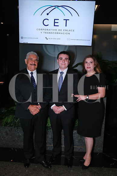 Jorge Triana, Vitto Triana y Cris Triana (4)