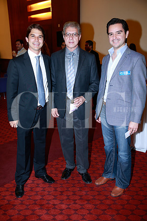 Efraín Valdés, José Luis Ayarzagoitia y Eduardo Morales