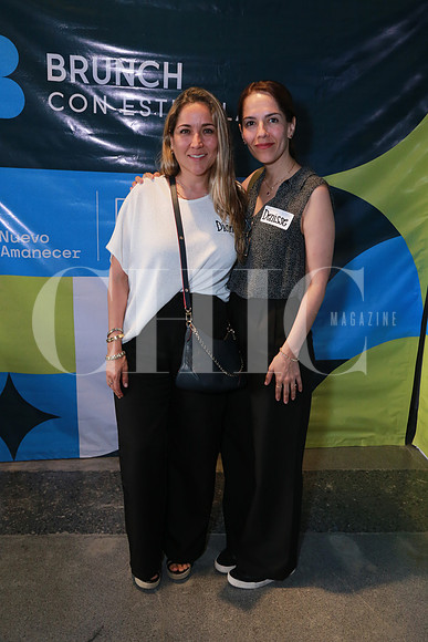 Diana Ochoa y Denisse Ochoa (4)