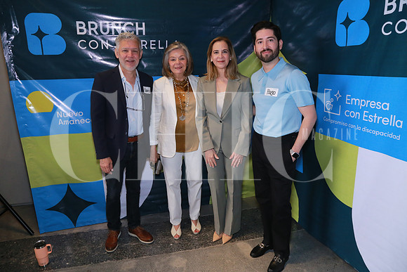Marco Amaya, Alicia Navaro de Martínez, Carmen Garza T y Hugo Ramírez (2)
