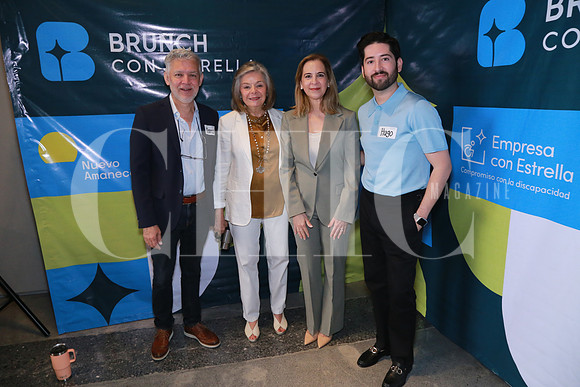Marco Amaya, Alicia Navaro de Martínez, Carmen Garza T y Hugo Ramírez (3)