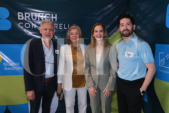 Marco Amaya, Alicia Navaro de Martínez, Carmen Garza T y Hugo Ramírez