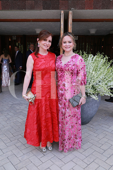 Cordelia Elizondo y Bonny Elizondo de Derby (2)