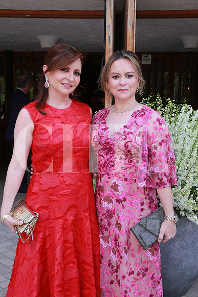 Cordelia Elizondo y Bonny Elizondo de Derby