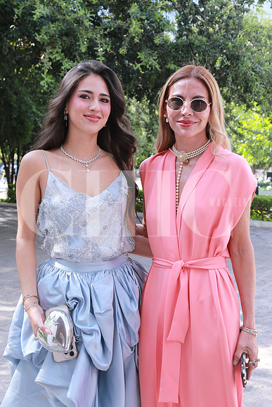 Regina Carlin y Mayra Mata
