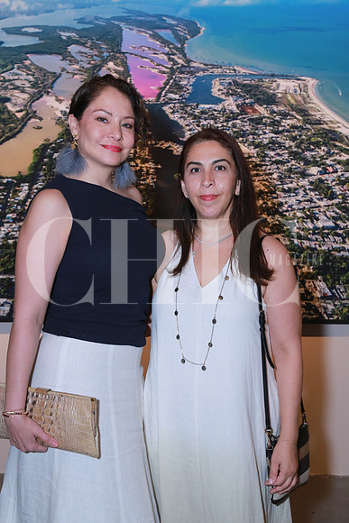 Lesly García y Patricia Maldonado