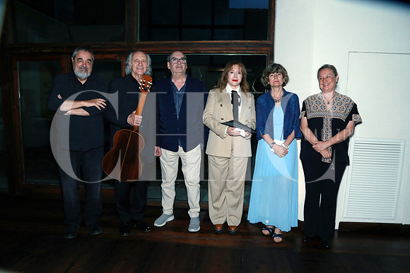 Carlos Aganzo, Amancio Prada, José María Muñoz, Jannette L. Clariond, María Ángeles Pérez y Ana Laura Santamaria