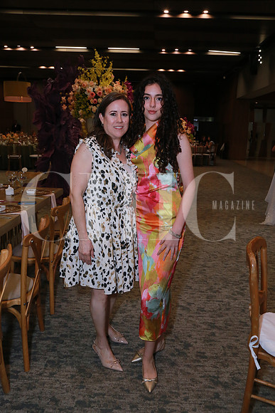 Angelina Herrera y Vanessa Montalvo (3)