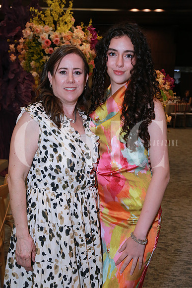 Angelina Herrera y Vanessa Montalvo