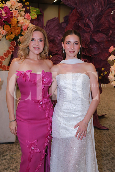 Claudia Reyes de Montalvo y Ana Montalvo
