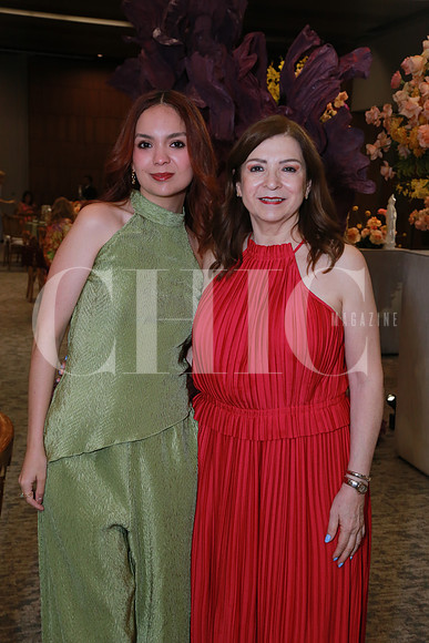 Jimena González y Norma Treviño de Cantú