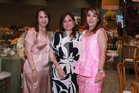 Sandra Oyrvidez, Alejandra Gutíerrez y Angélica Ayala