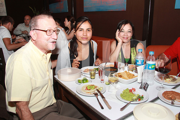 Orlando Mora, Paulina Carrillo y Sonia Rikuer (2)