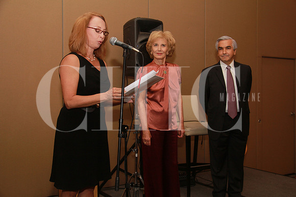 Carmen Junco, Marisa Paredes y Carlos Almada (4)