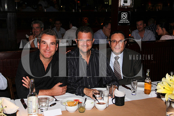 César Lozano, Ignacio Martínez del Barrio y Juan Manuel González