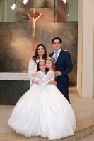 (padrinos de Sasha y papás de Grettel) Martha Guadalupe Hernández, Jesús Guillermo Araujo, Grettel Araujo y Sasha Santillán (2)