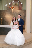 (padrinos de Sasha y papás de Grettel) Martha Guadalupe Hernández, Jesús Guillermo Araujo, Grettel y Sasha Santillán
