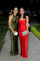 Andrea Lozano y Cinthia Lozano 0
