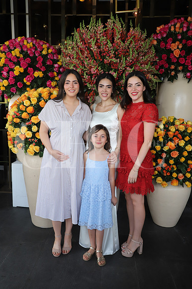 Ana Sofia Treviño, Lucia Treviño, Katia Treviño Elena de Gano 1