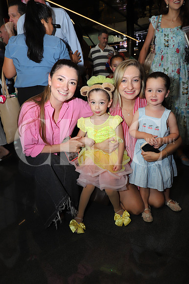 Susy del Bosque, Lucia García, Valeria Madero y Corde García 0