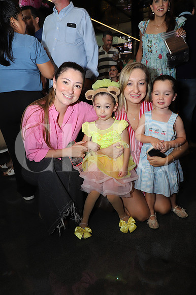 Susy del Bosque, Lucia García, Valeria Madero y Corde García 1