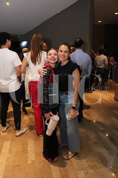 Valentina Quiroga y Alicia Gómez 1