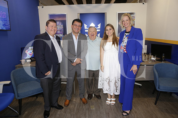 Adrián Garza, Alberto Muñoz, Oscar Garza, Dany Alvarez y Angie Stephen 2