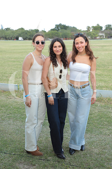 Ivana Ayala, Raquel Herrera y Maria José Gonzalez 2