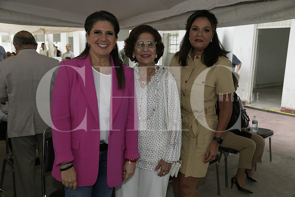 Martha Herrera, Elisa Guzmán de Colyer y Marú Sepulveda de Colyer