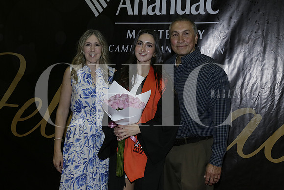 Ana Laura Garza, Mariana Correa y Ricardo Correa
