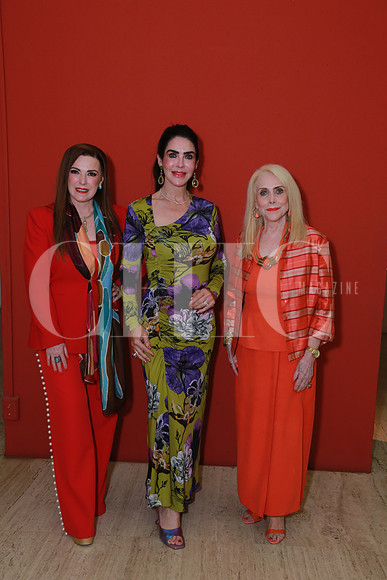 Marlene Dávila, Martha de Ruiz y Tey González de Salas
