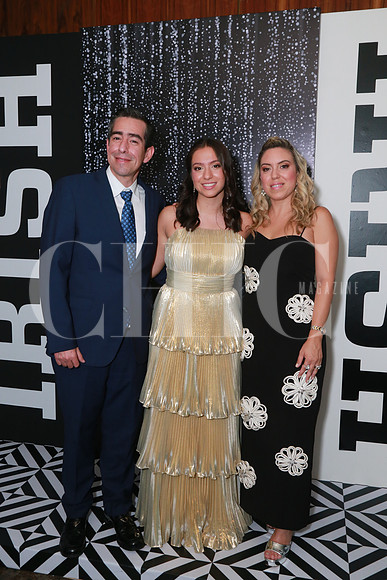 Faustino Carmona, Isabella Carmona y Paty García de Carmona (3)