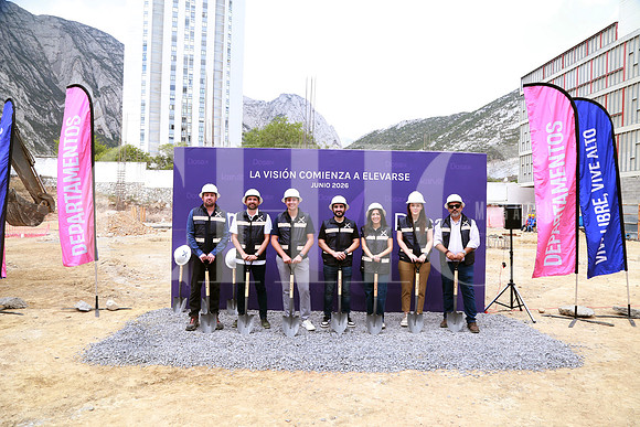 Javier Ballí, Alejandro García, Fernando Ortega, Jaime Cuellar, Alejandra Barajas, Eridani Gastelum y Oscar Vera (3)