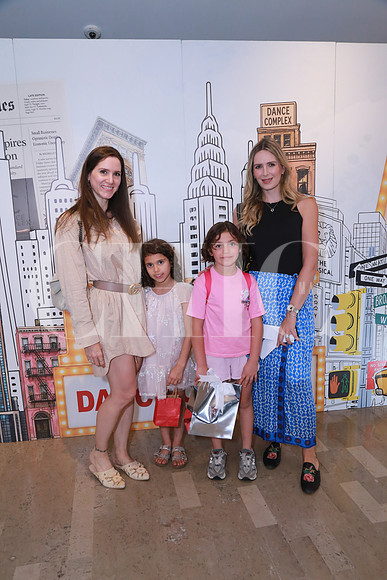 Estefania Leeb, Emma Martín, María Emilia Arrellano y Cecilia Loges (2)