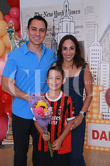 MIguel Rivas, Mariana González y Elí Rivas (2)