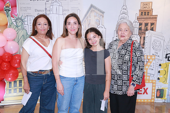 Teresa García, Mariana Romero, Mara Escamilla y Teresa Sada (3)