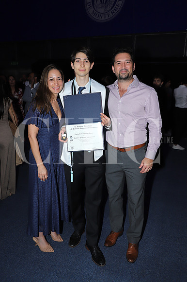 Maria Cecila Uquieta, Carlos Prieto y Rodrigo Priego 1