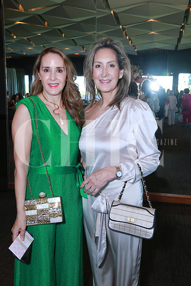 Lydia Balandra y Rossana Chavarria de Piñeiro