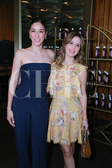 Roberta Lozano y MIlena Garza