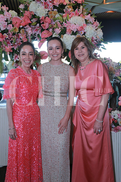 Sofia Martínez de Benitez, Sofia Benitez y Marisol Pérez (4)