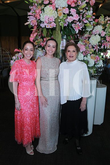 Sofia Martínez de Benitez, Sofia Benitez y Rebeca Gómez de Martínez (3)