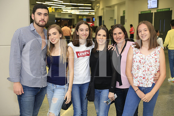 David Sanchez, Cecy Ogaz, Marifer Ogaz, Ale Villarreal, Marce Villarreal y Vanessa Dingler (3)