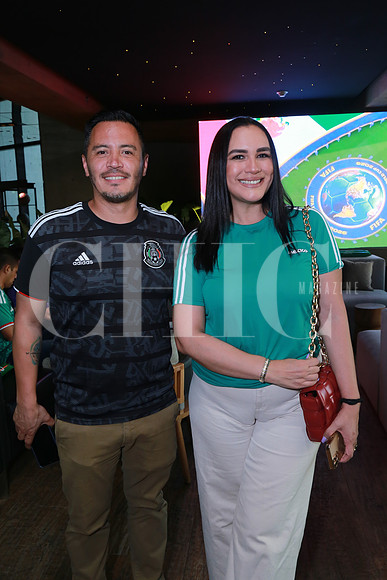 Adrián Martínez y Perla Pedroza