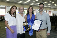 Alejandra Farias, Raúl Leal, Alejandra Leal y Adrián Grácia