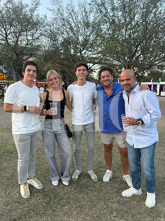 ANDRÉS MARTÍNEZ, ALEXIA GARCÍA, JAVIER GARCÍA, JAVIER GARCÍA Y NICOLÁS FARAH copia